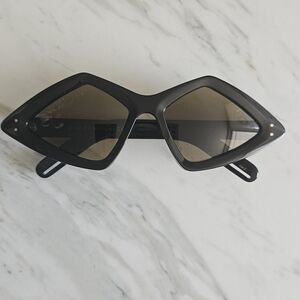 Gucci Black Angular Sunglasses